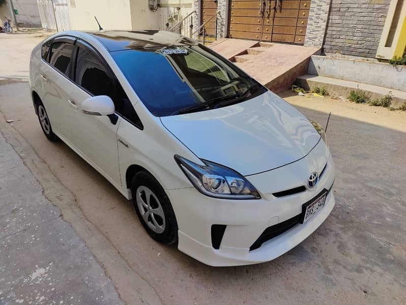 Toyota Prius 2018 3