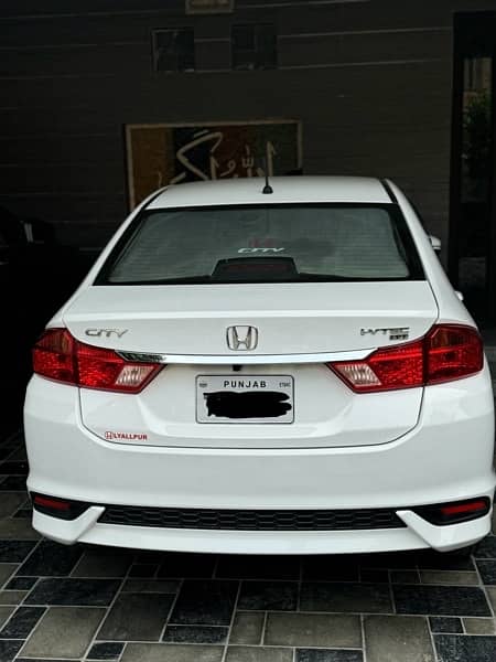 Honda City IVTEC 2024 2