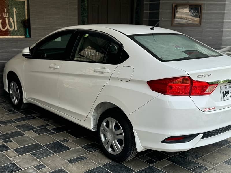 Honda City IVTEC 2024 8