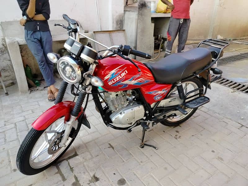 Suzuki GS 150 se 2022 1