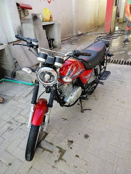 Suzuki GS 150 se 2022 6