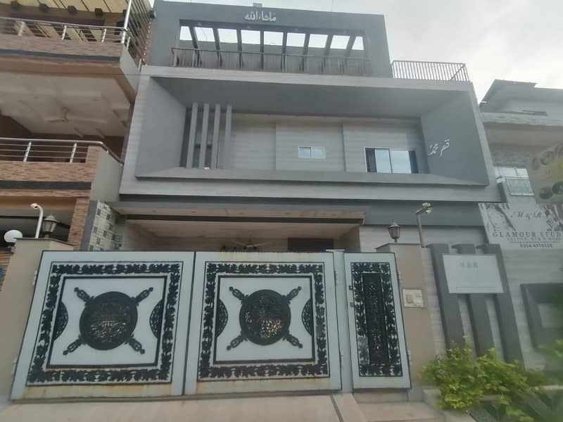 Triple Storey 10 Marla House For Sale In Pak Arab Society Phase 1 - Block B Lahore 0