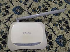 TP-LINK 150Mbps Wireless Router with power Adapter