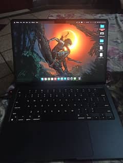 MacBook Air M2 8/256 GB