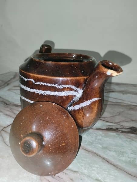 45 year old Vintage Australian Old Ballarat Pottery Stoneware Teapot 4