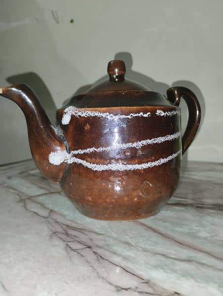 45 year old Vintage Australian Old Ballarat Pottery Stoneware Teapot 8