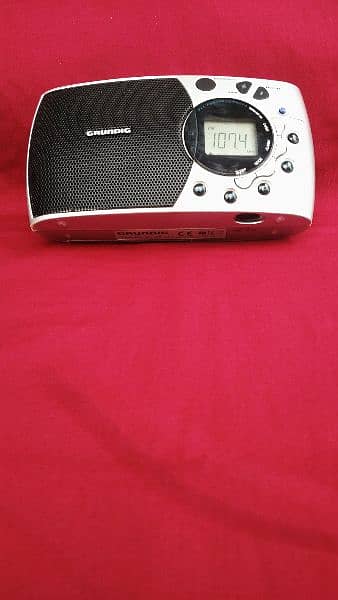 GRUNDIG Digital RADIO Made in Germany 4