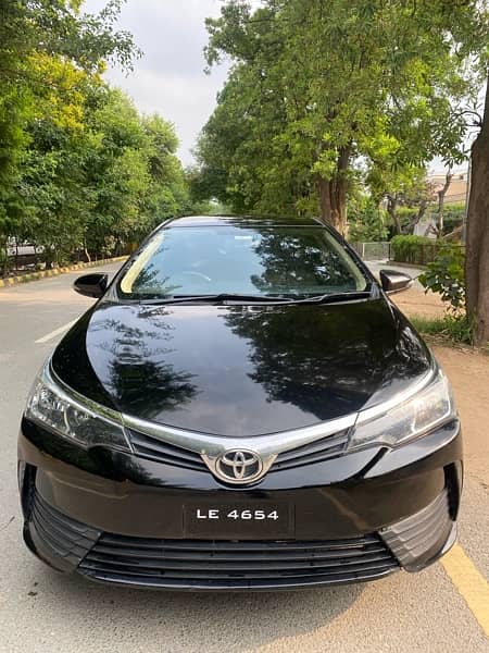 Toyota Corolla Altis 2019 1