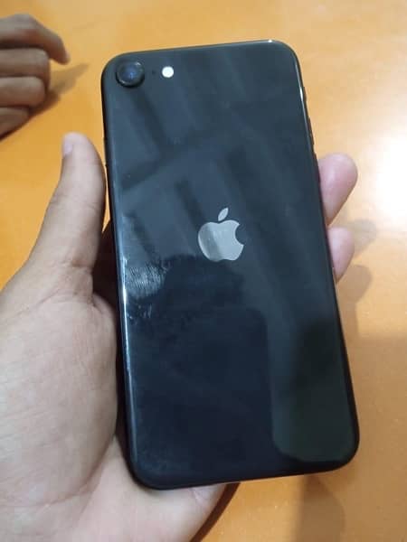 I phone sẽ 2020 factory unlock  just like brand new lush condition 2