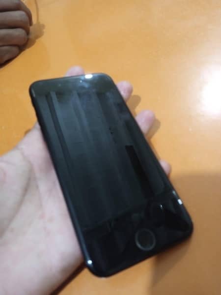 I phone sẽ 2020 factory unlock  just like brand new lush condition 3