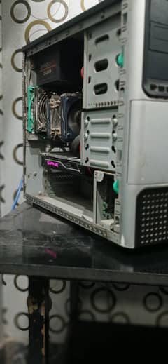 Selling my midrange Gaming PC