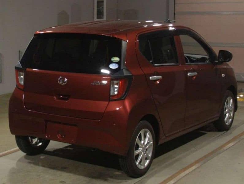 Daihatsu Mira 2020 2024 fresh 2500 mileage top of the line 9