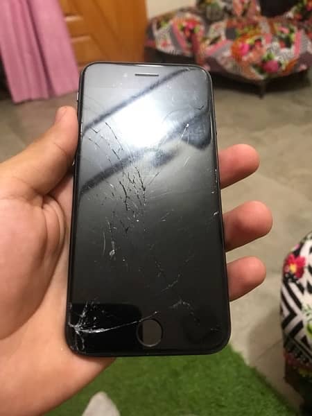 damage iPhone se 2 1