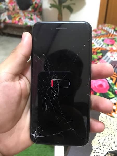 damage iPhone se 2 2