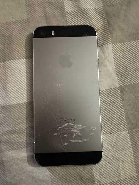 iphone 5s 16 gb pta  approved 1