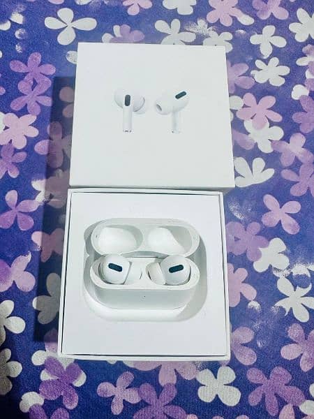 Outclass Apple airpods pro just like new 0