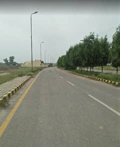 Super Hot Location 5 Marla Plot For Sale In Eden Gardens Lahore