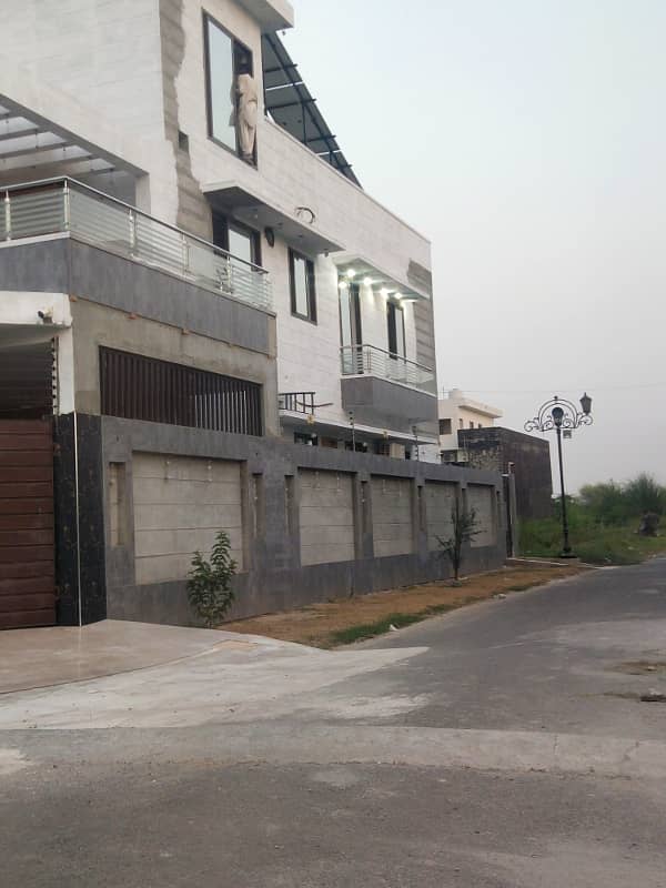 Super Hot Location 5 Marla Plot For Sale In Eden Gardens Lahore 27