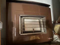 Gas heater in good condition available for Sale