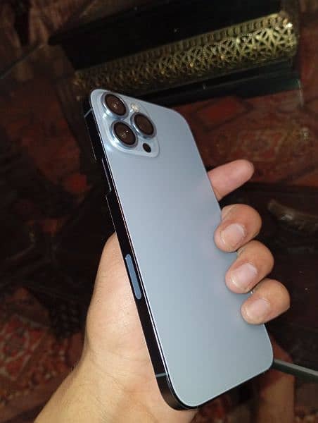 iPhone 13 pro max with sierra blue colour lush condition 7