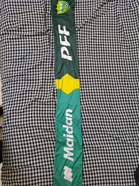 Pakistan football limited-edition scarf 1