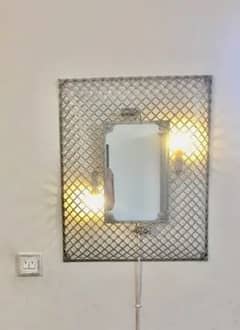 mirror with light and antique design