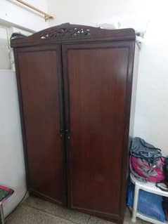 almari for sell in good condition