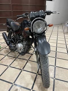 YBRG 125 CC BLACK COLOUR 2020 MODEL GOOD CONDITION