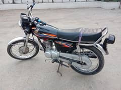 Honda 125 urgent sale 2018 model contact =03288833330==03260145866