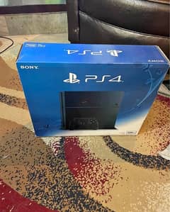 PS4 for sale 10/10 like new