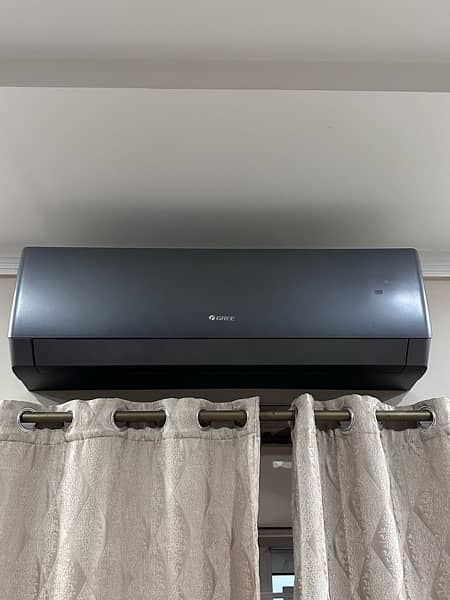 Gree 2T split Heat and cool AC DC inverter 1