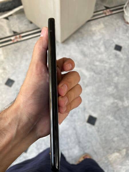 one plus 8 pro condition 10/10 3