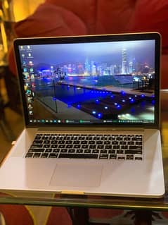 Apple MacBook Pro Retina 15.6 Inch 2015 QuadCore i7 16GB Ram 256GB SSD