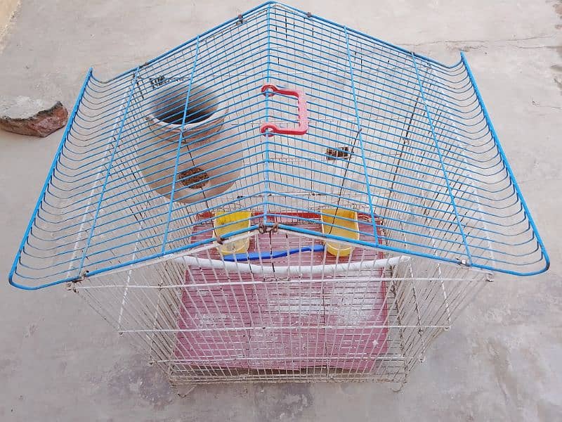 parrots Cage 10/8 Condition large size cage 1