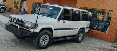 Isuzu Trooper 1990