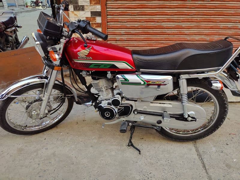 Honda CG 125 Special Edition Available for Sale 2