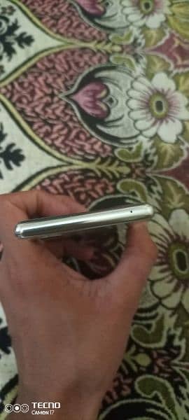 Sony Xperia 5 pTA official 10by10 lash condition 3