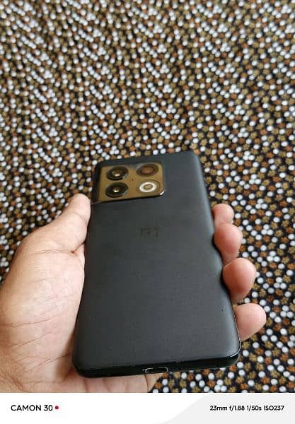 OnePlus 10 pro 8 128 non Pta lush condition 7