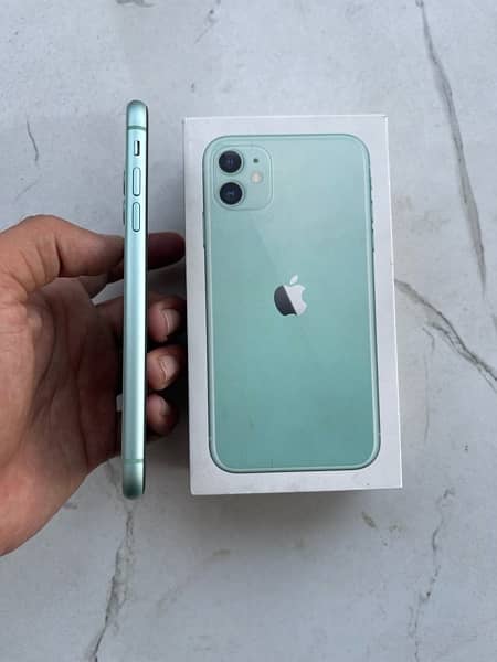 iPhone 11 dual Pta Approved water pack 85 battery 64gb 3