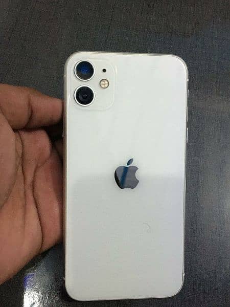 iphon 11 jv 64 gb contect me 03156660442 3