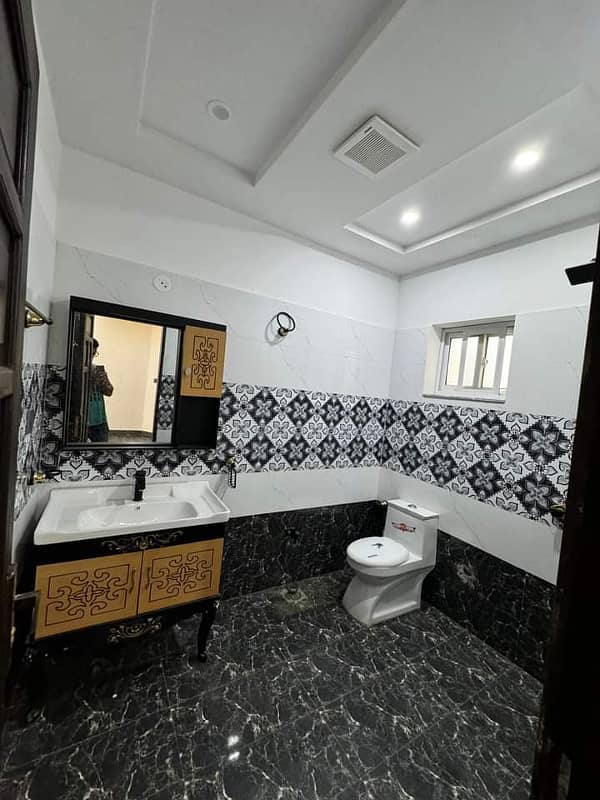 8 Marla house for sale in mumtaz City 6