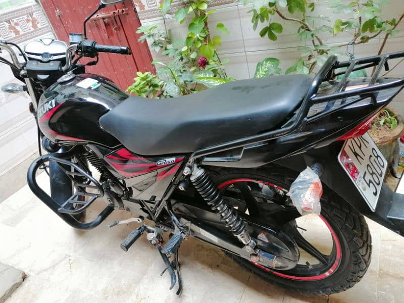 Suzuki GR 150 brand new Condition 2022/10 model 2