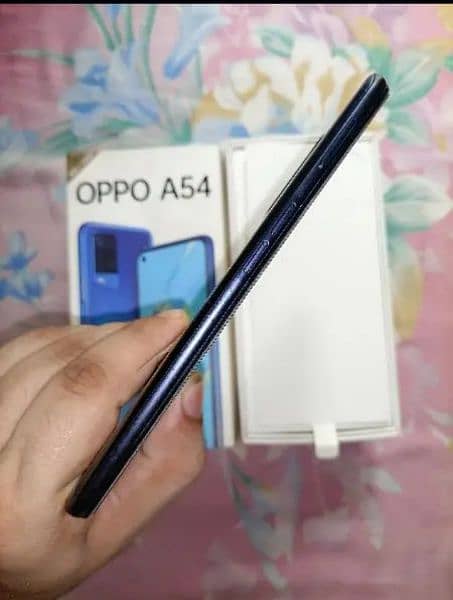 oppo A54 4/128 with box charger 2