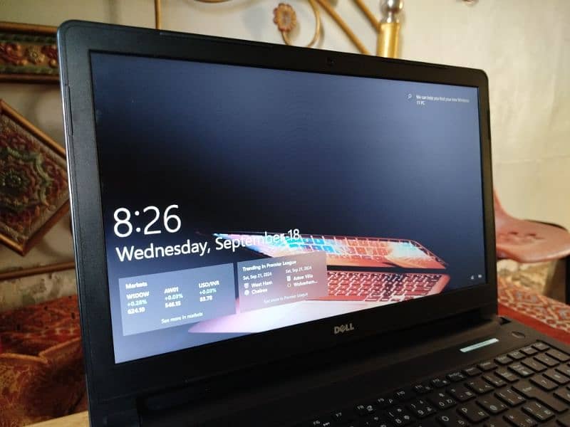 Dell laptop A6  10/10 1