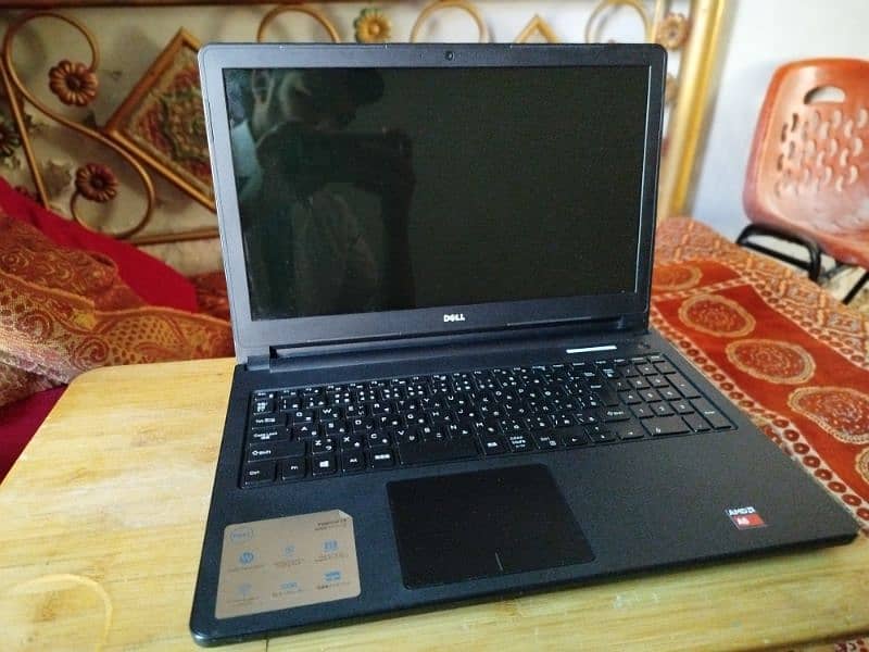 Dell laptop A6  10/10 2