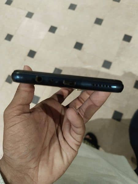 I am selling vivo s1 pta approved 0