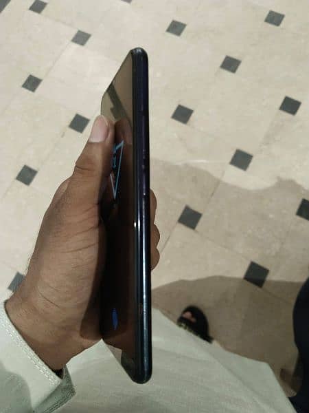 I am selling vivo s1 pta approved 3