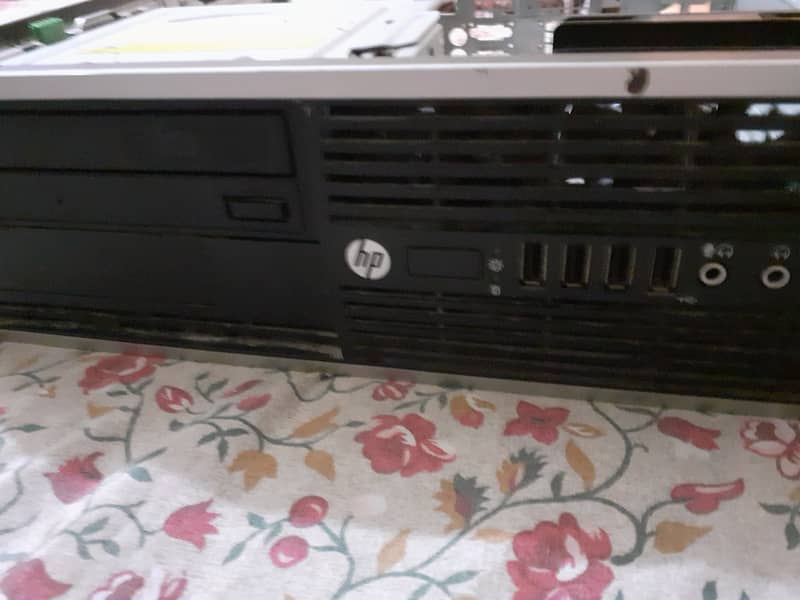 DESKTOP HP BRAND IN USED. GOOD CONDITION. 5