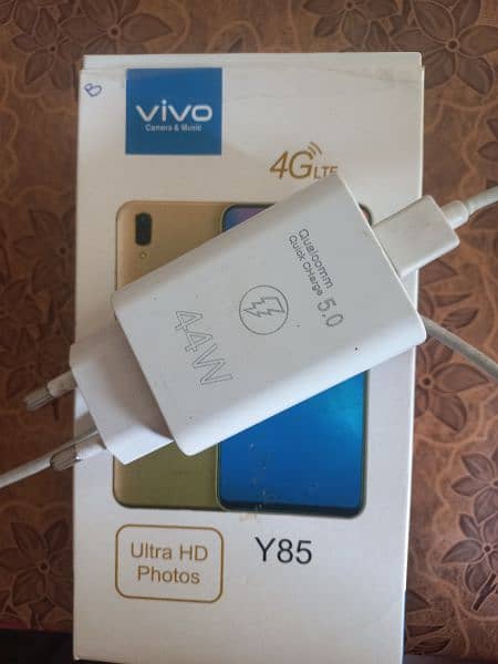 vivo Y85A 3