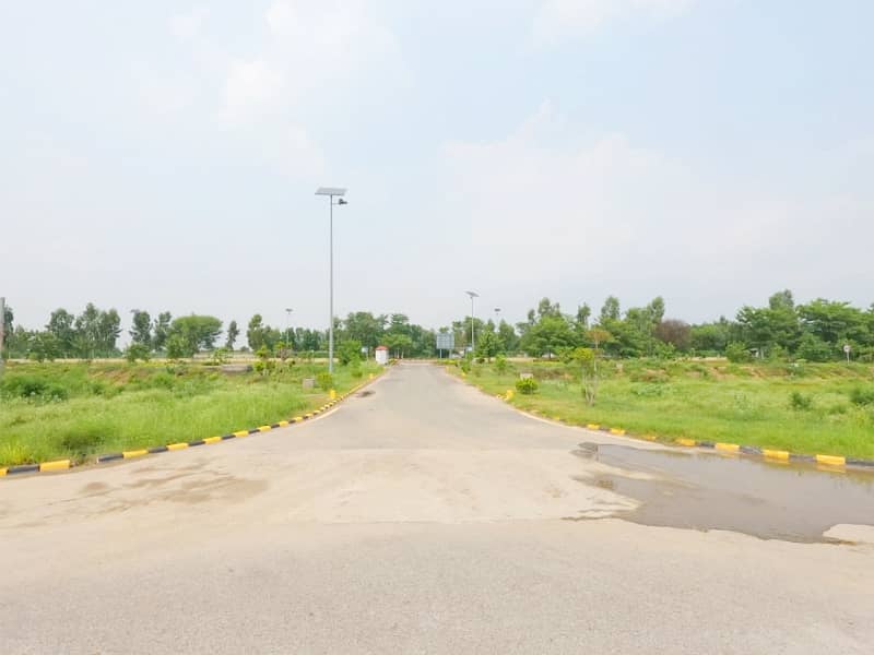 Your Search Ends Right Here With The Beautiful Prime Location Residential Plot In LDA City Phase 1 At Affordable Price Of Pkr Rs. 8500000 12